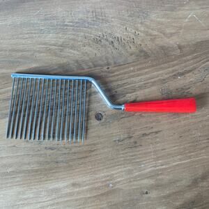 Vintage Angel Food Cake Slicer Cutter Red Bakelite Handle 10.75"